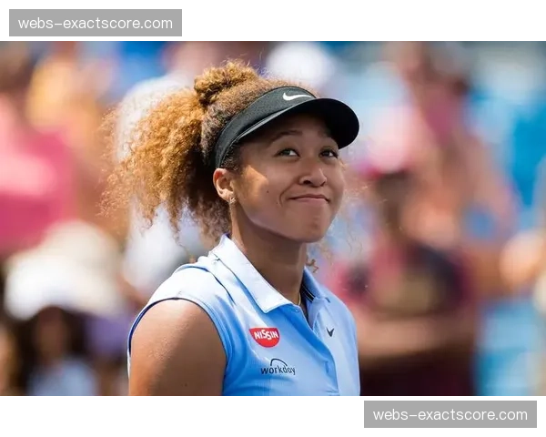 网球名将大坂直美宣布，因身体原因将退出整个红土赛季