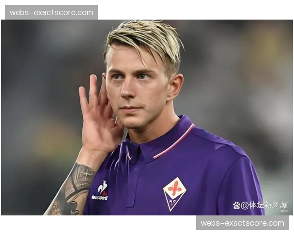 贝尔纳代斯基受伤倒地，博洛尼亚医疗团队紧急入场治疗